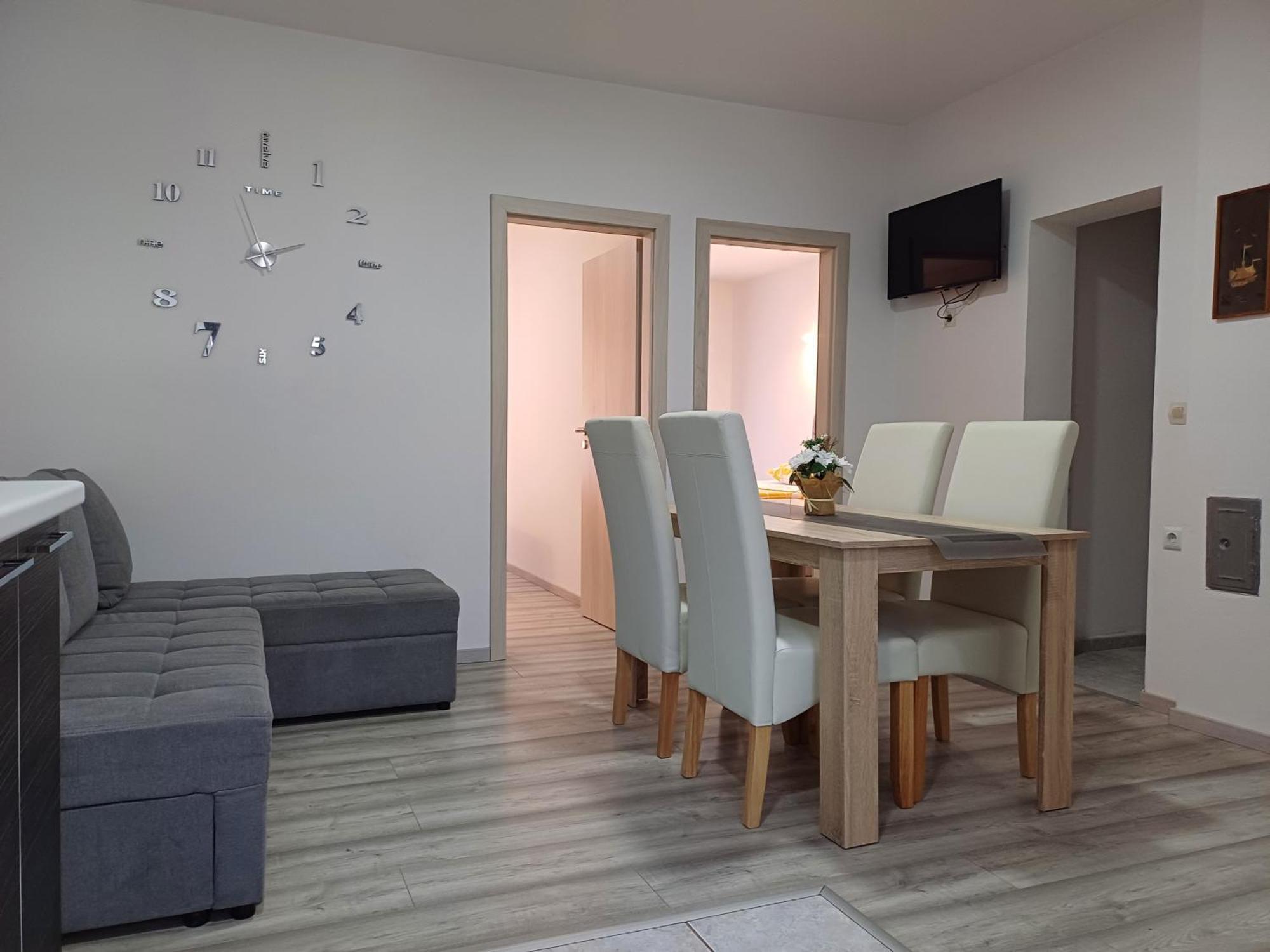 Apartmani Bulajic 克尔克 外观 照片