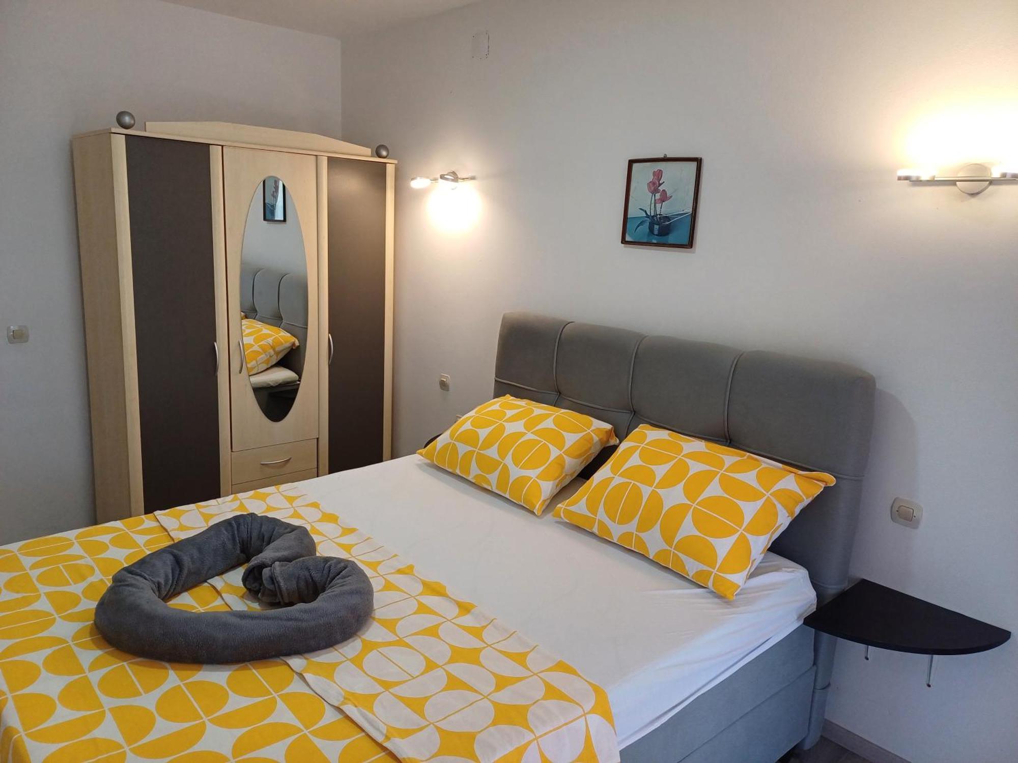 Apartmani Bulajic 克尔克 外观 照片
