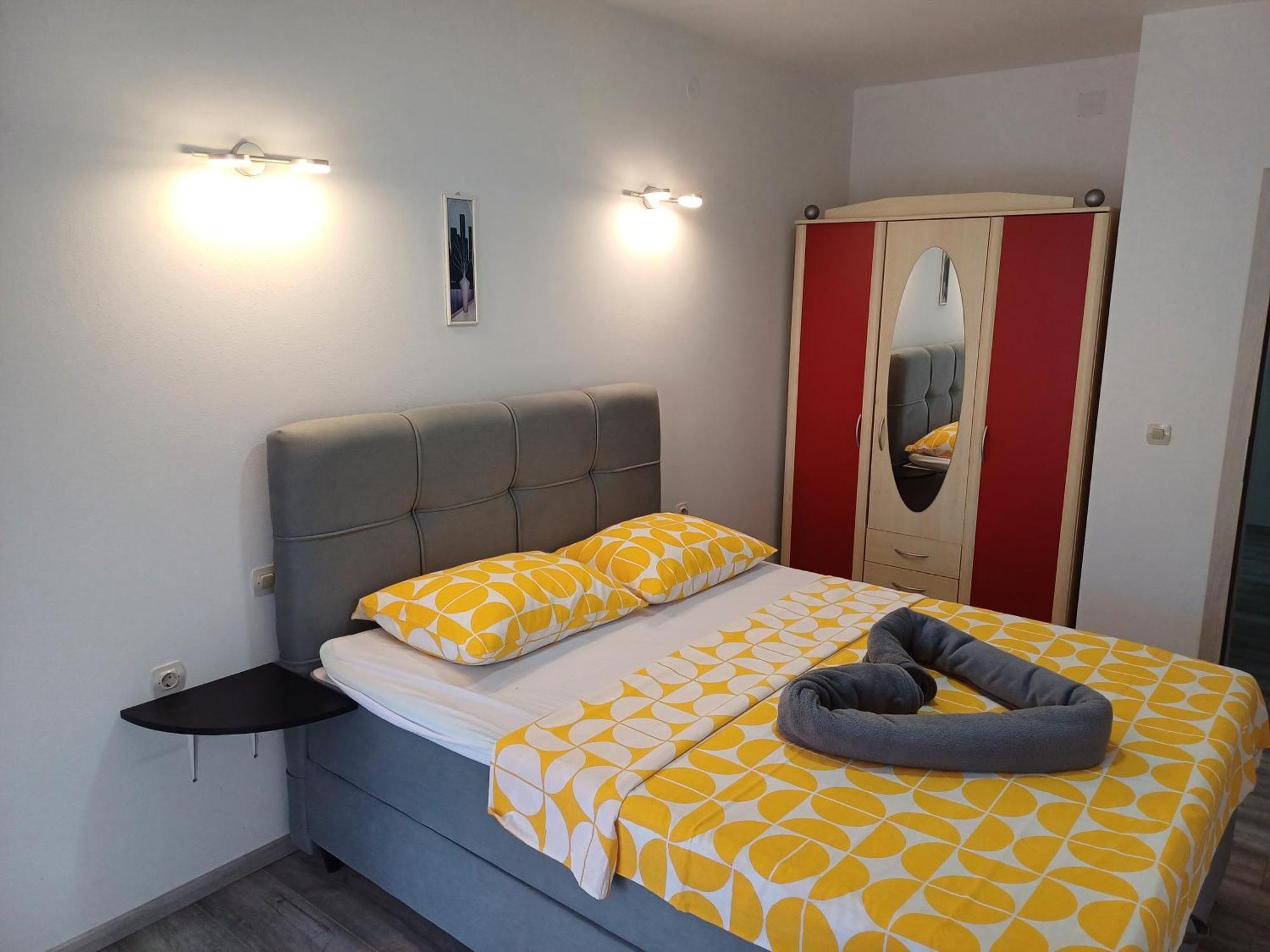 Apartmani Bulajic 克尔克 外观 照片