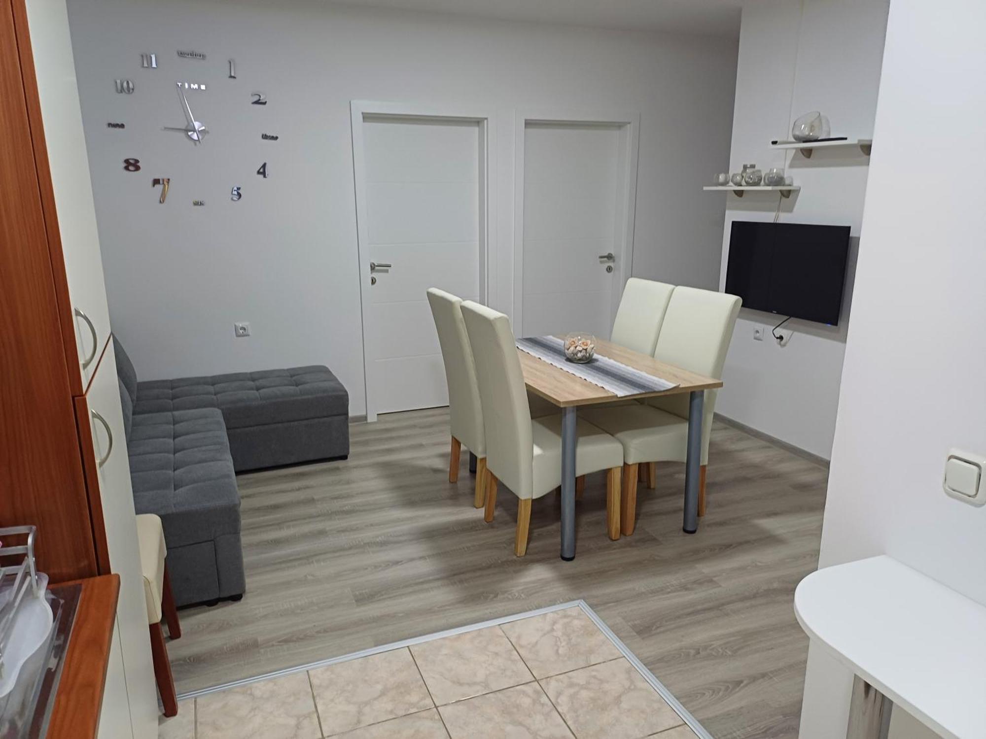 Apartmani Bulajic 克尔克 外观 照片