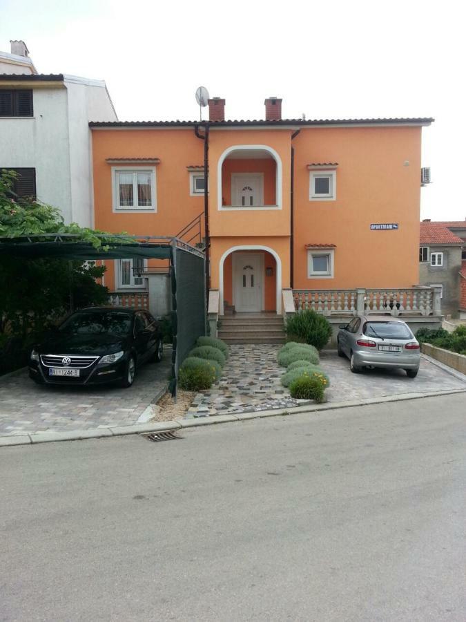 Apartmani Bulajic 克尔克 外观 照片